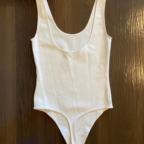 Aritzia Women's White Bodysuit - Picture 6 of 12